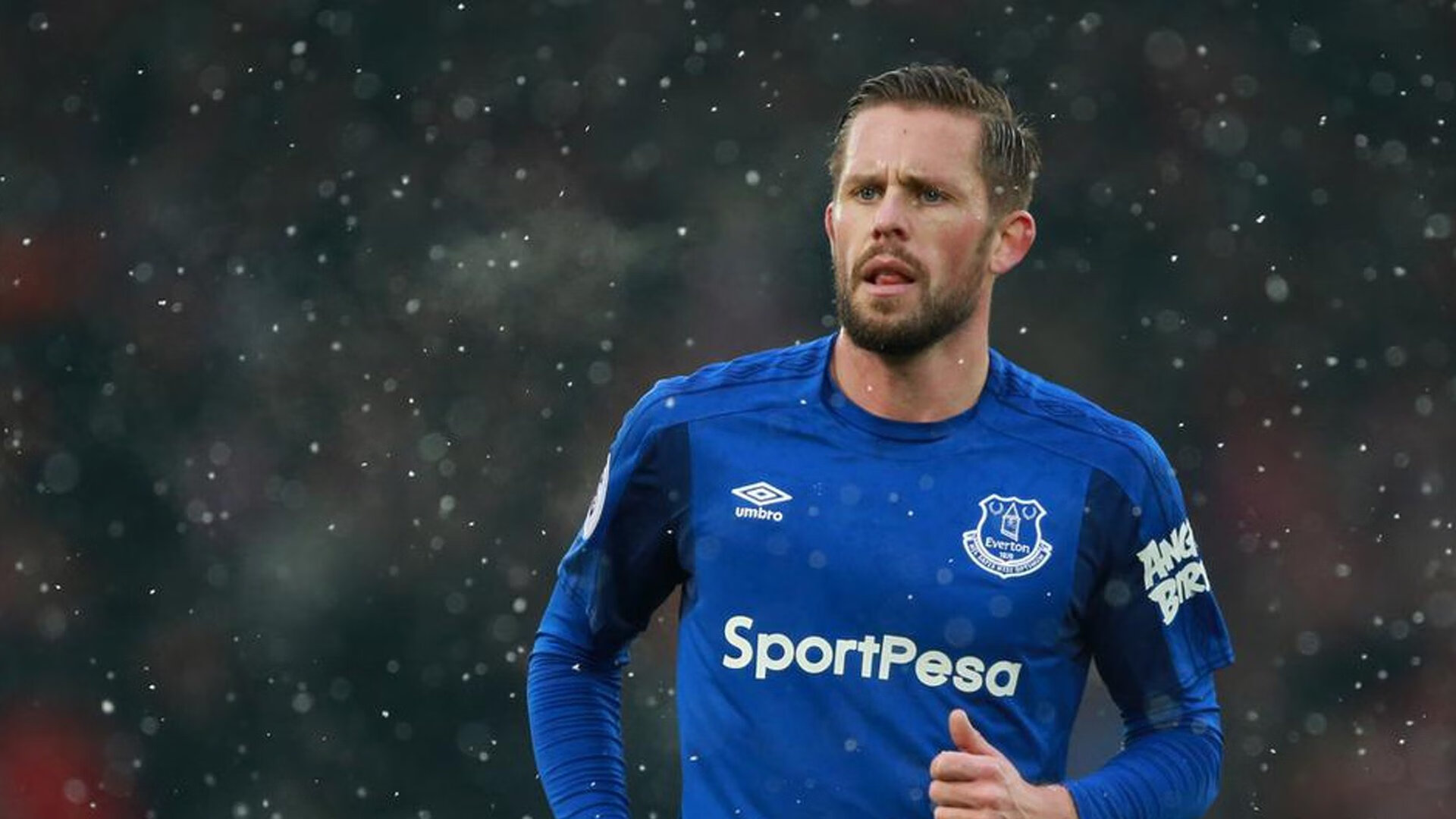 活塞铁血战术锁死勇士,锡安暴力美学主宰比赛走向